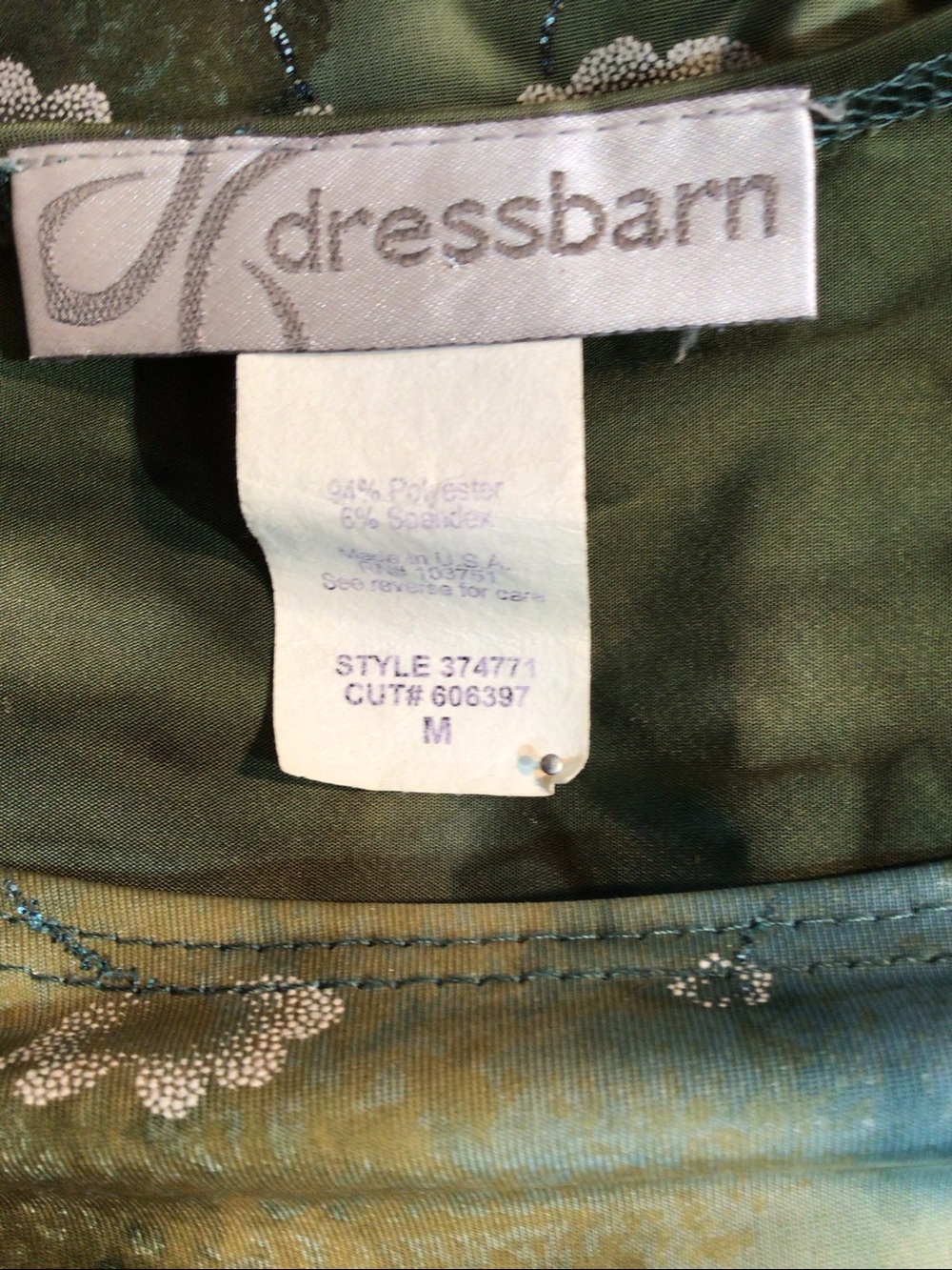 Dress Barn Vintage Green Floral Glitter 3/4 Sleeve Top - Picture 3 of 3